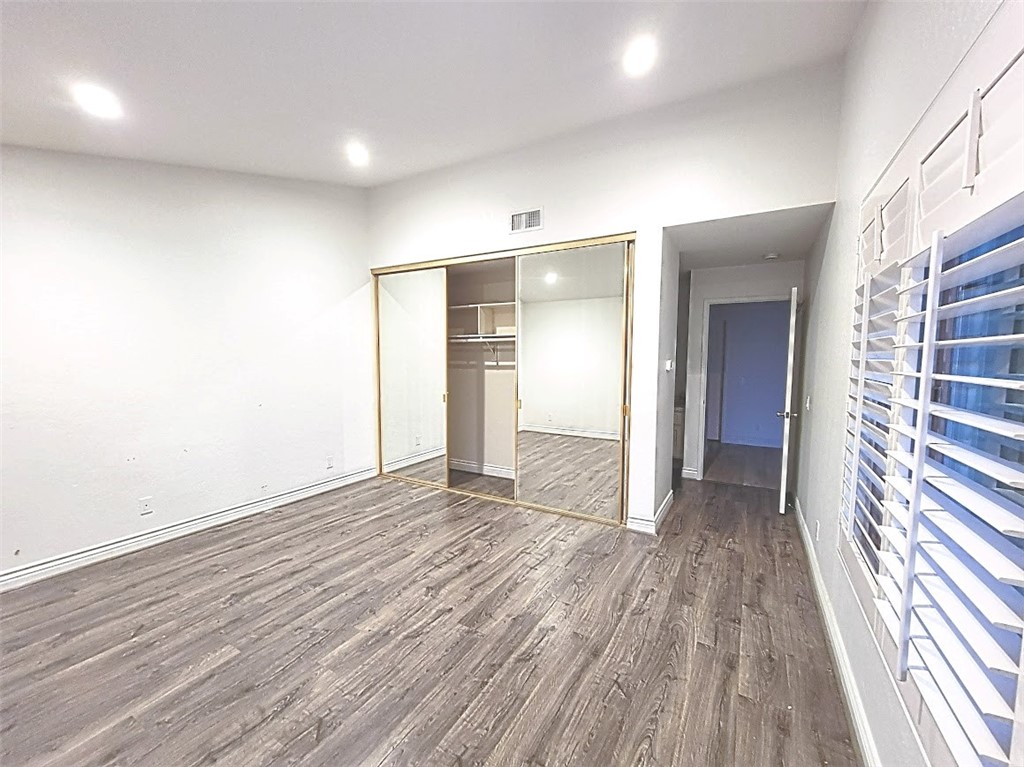 MLS #OC25254212 image #34