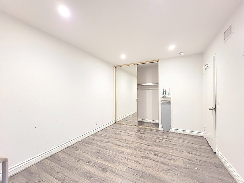 MLS #OC25254212 image #43