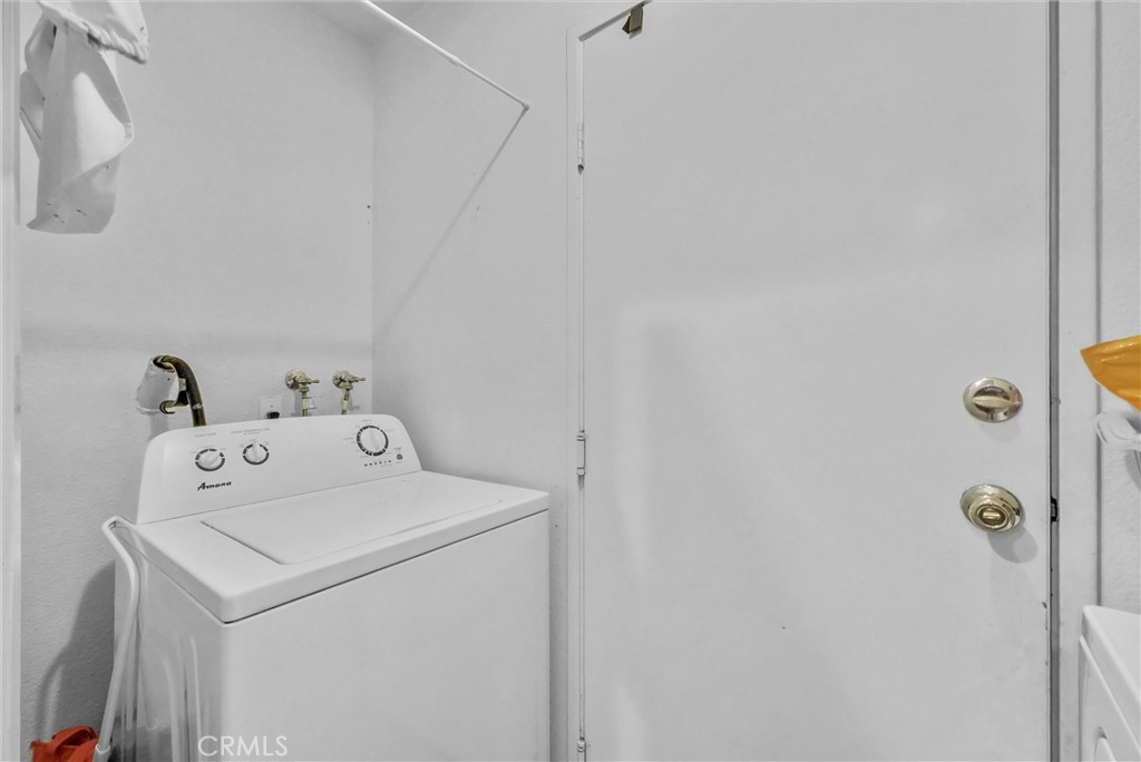 MLS #OC25254293 image #10