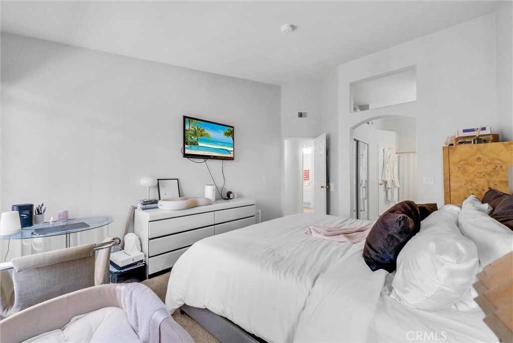 MLS #OC25254293 image #20