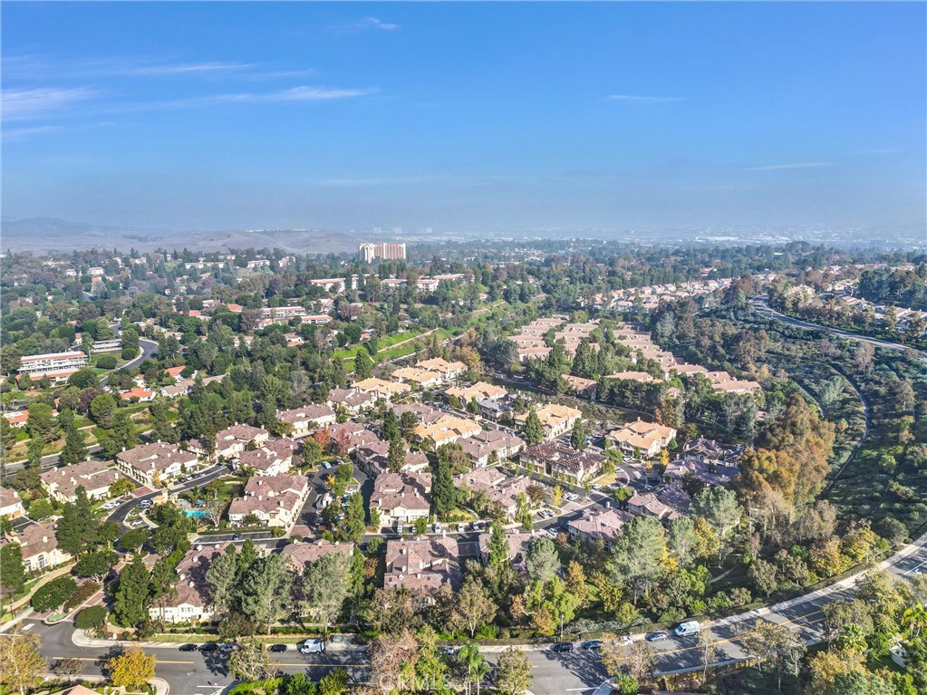 MLS #OC25254293 image #47