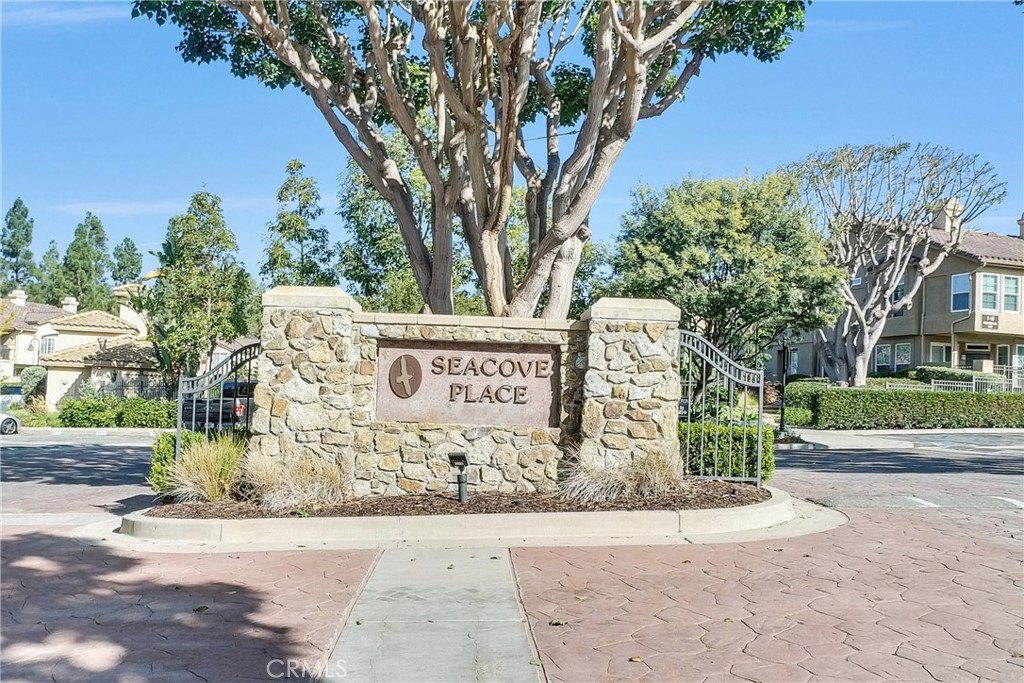 MLS #OC25254293 image #50