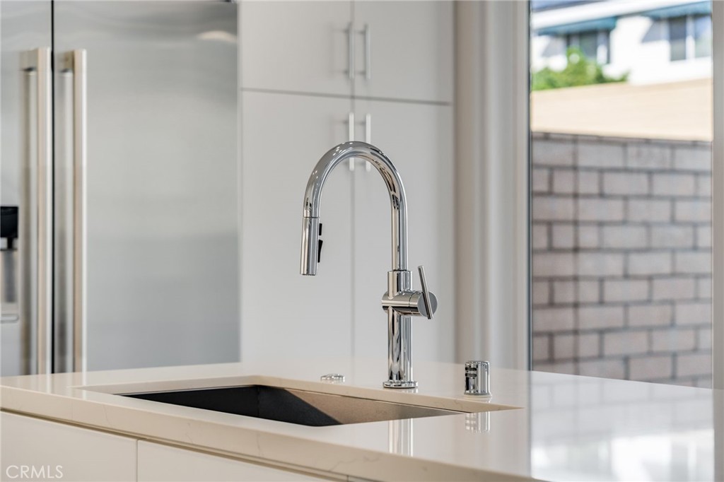 MLS #OC25254319 image #12