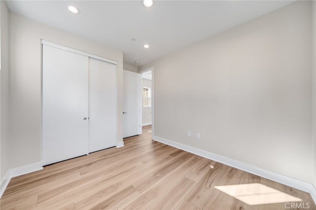 MLS #OC25254319 image #26