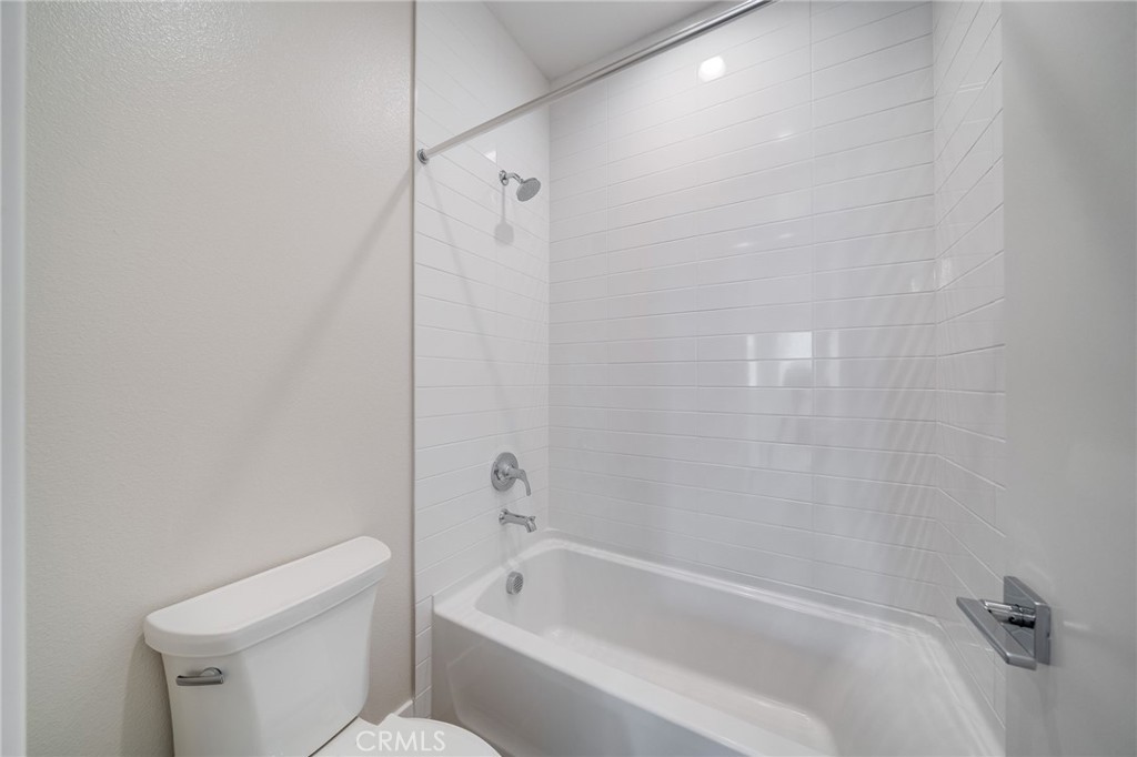 MLS #OC25254319 image #31