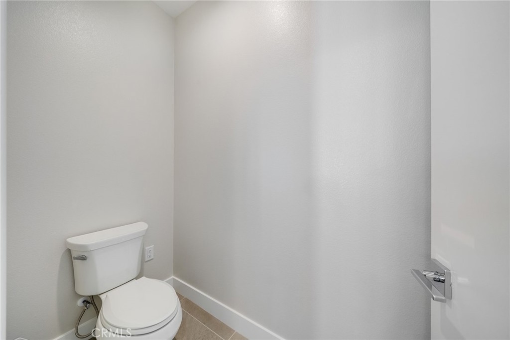 MLS #OC25254319 image #32