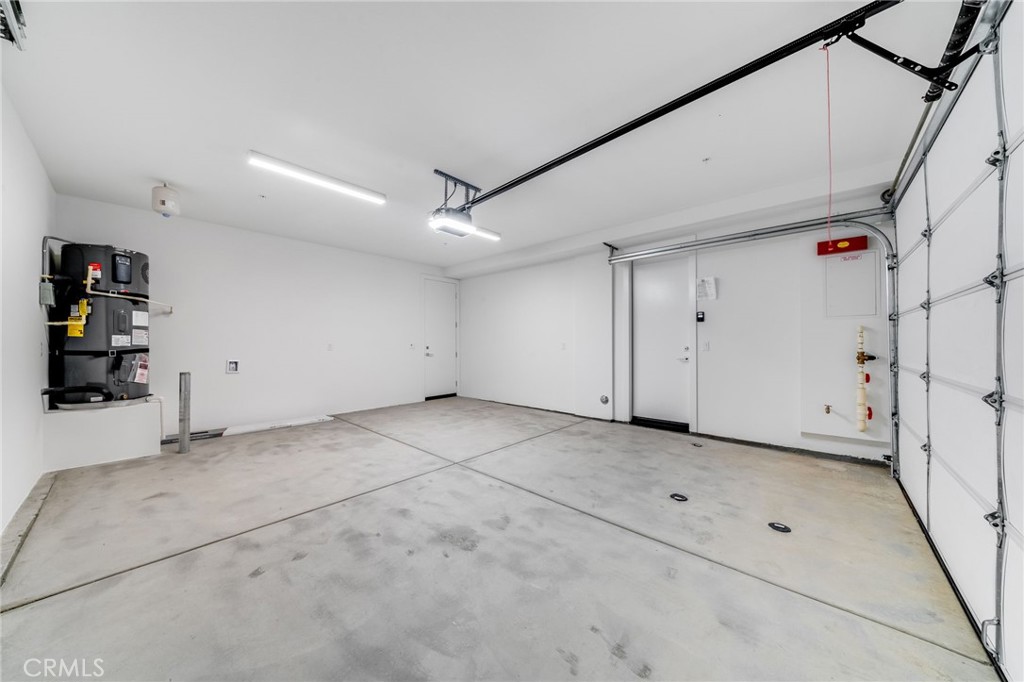 MLS #OC25254319 image #36