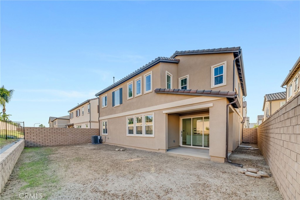 MLS #OC25254319 image #37