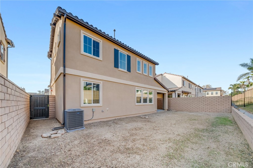 MLS #OC25254319 image #38