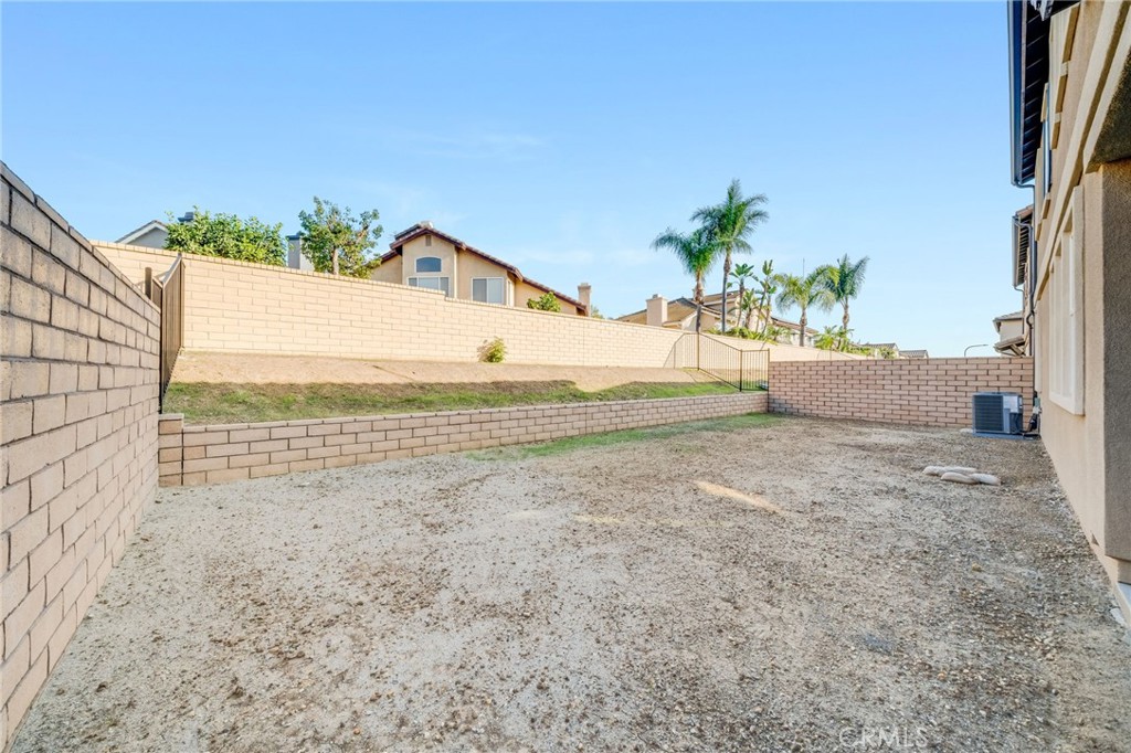 MLS #OC25254319 image #39