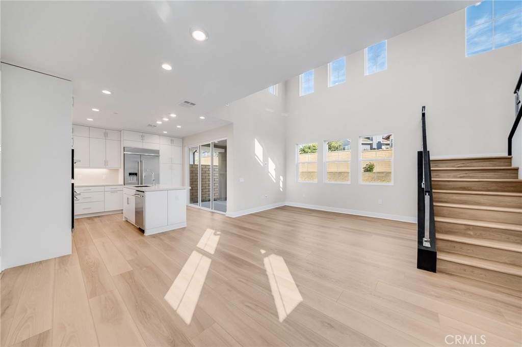 MLS #OC25254319 image #4