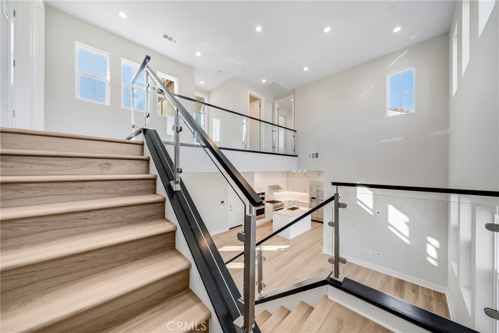 MLS #OC25254319 image #7