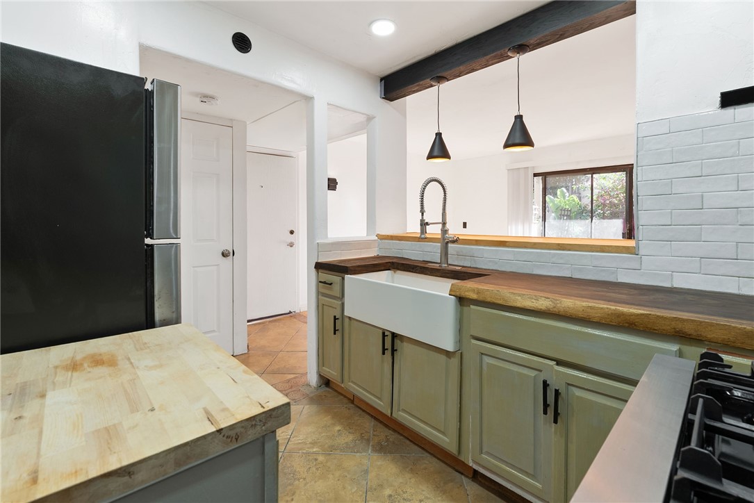 MLS #OC25254343 image #20