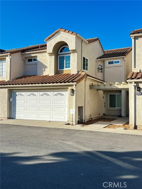 MLS #OC25254346 image #0