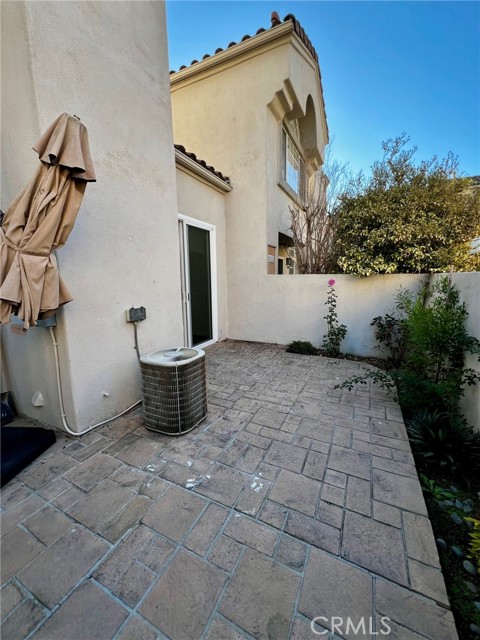 MLS #OC25254346 image #22