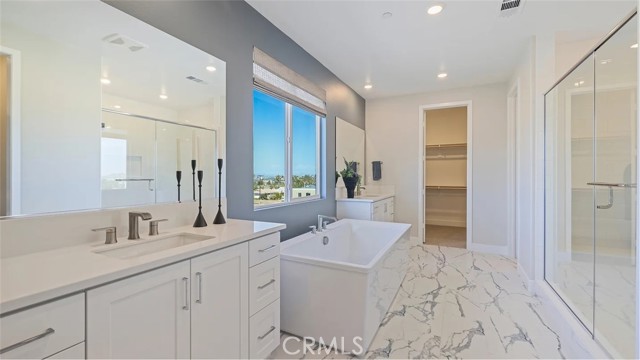 MLS #OC25254383 image #14