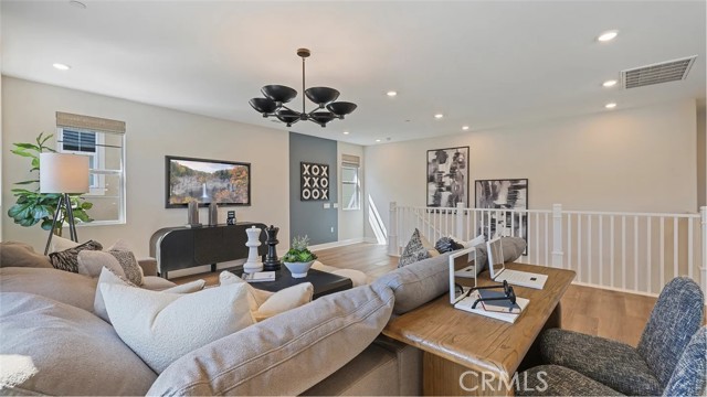 MLS #OC25254383 image #26