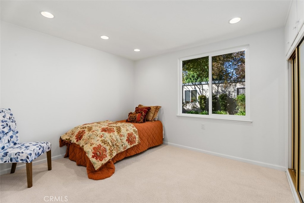 MLS #OC25254445 image #23