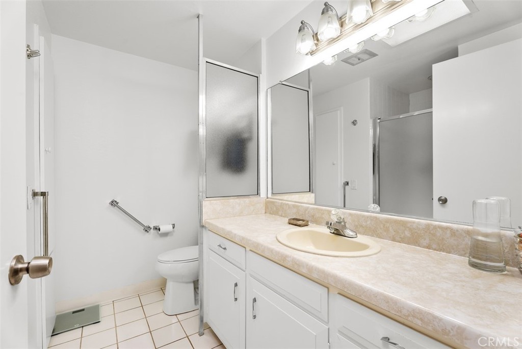 MLS #OC25254445 image #29