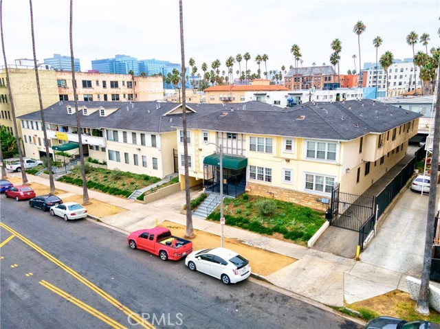 MLS #OC25254454 image #16