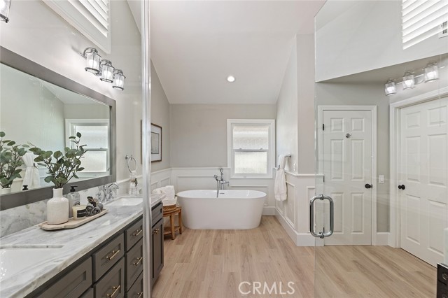 MLS #OC25254461 image #33