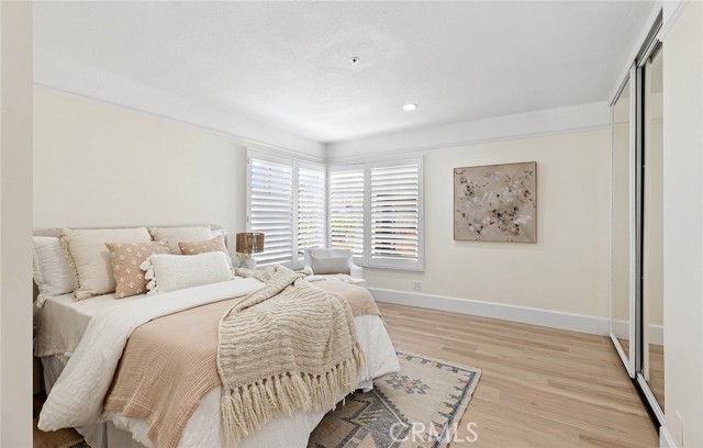 MLS #OC25254461 image #38