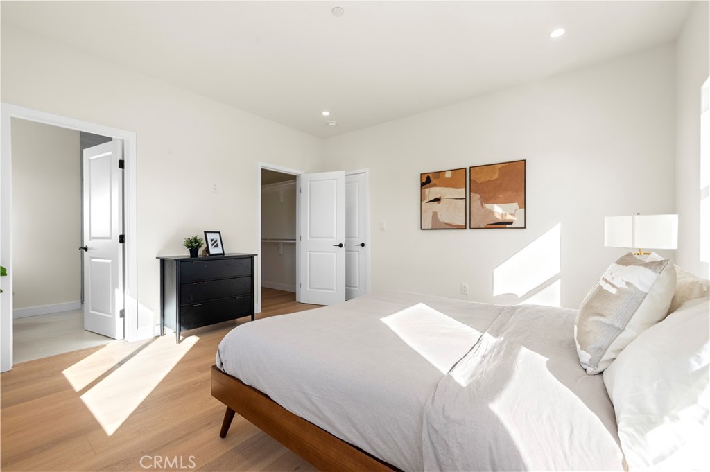 MLS #OC25254469 image #17