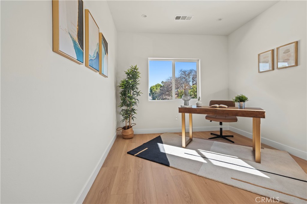 MLS #OC25254469 image #19