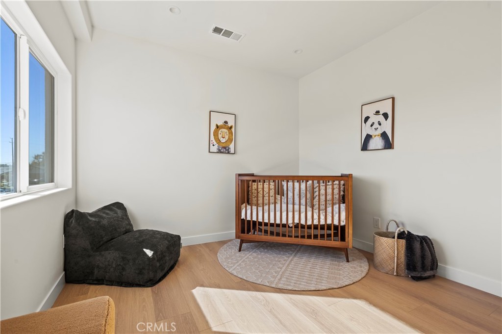 MLS #OC25254469 image #23