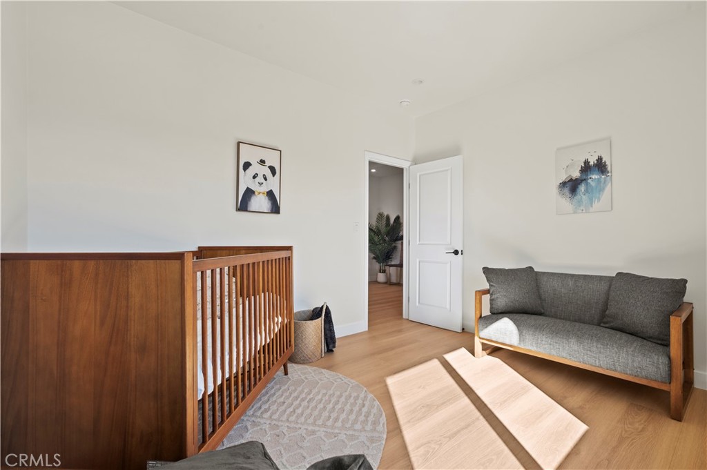 MLS #OC25254469 image #24