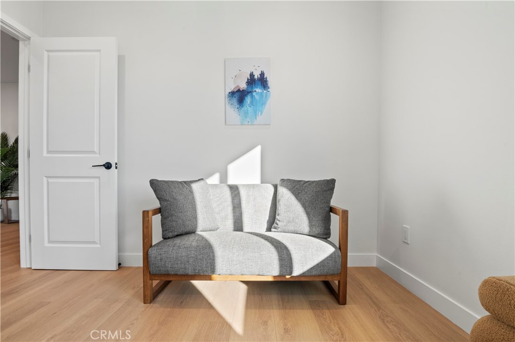 MLS #OC25254469 image #25