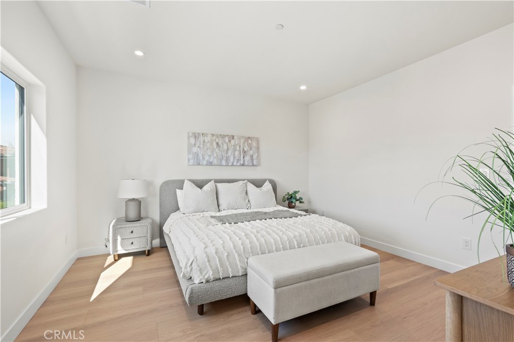 MLS #OC25254469 image #49