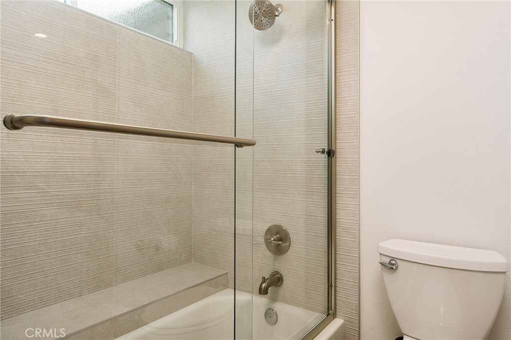 MLS #OC25254478 image #12