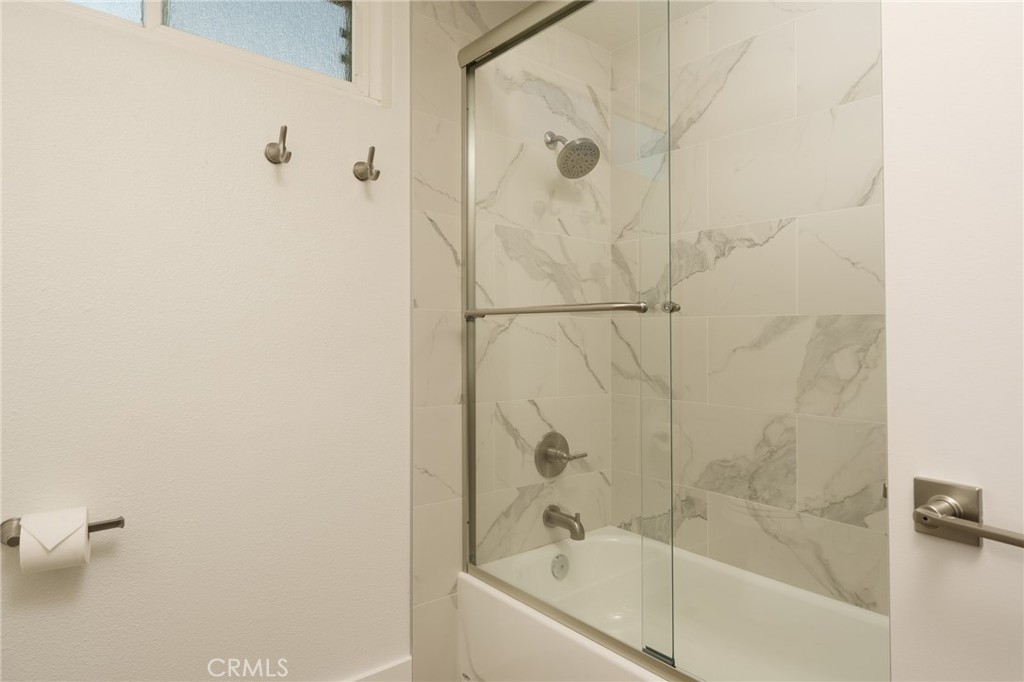 MLS #OC25254478 image #16