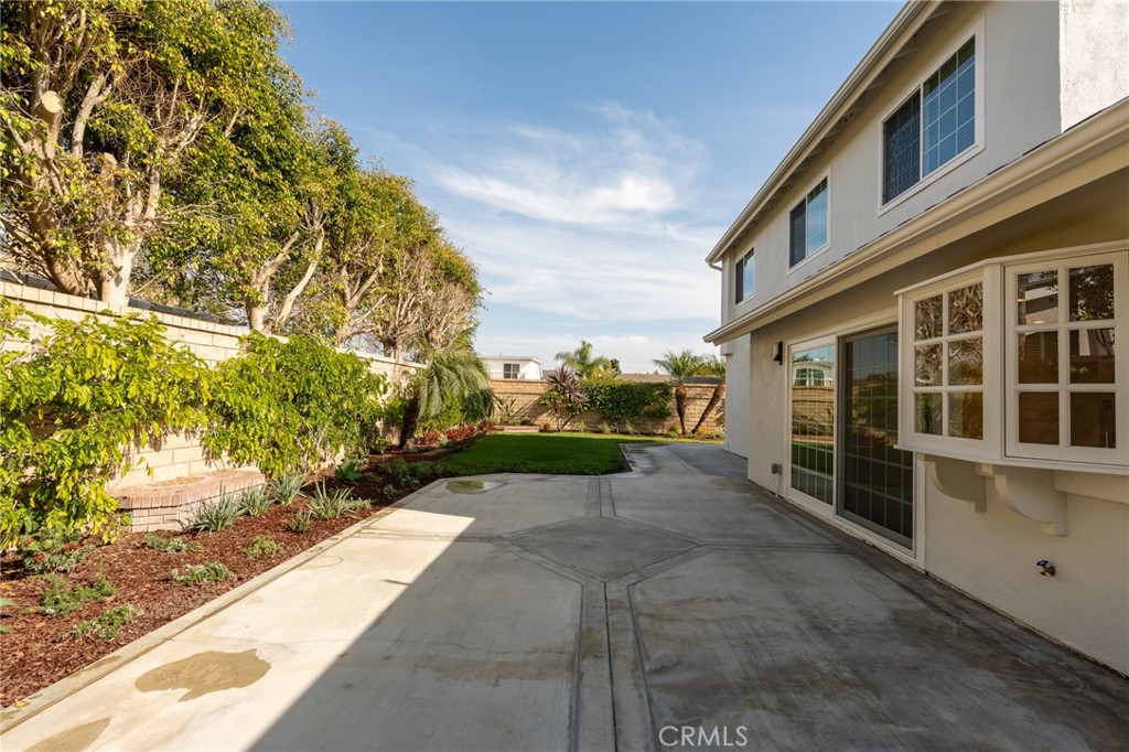 MLS #OC25254478 image #21