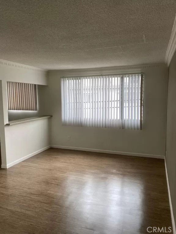 MLS #OC25254479 image #12