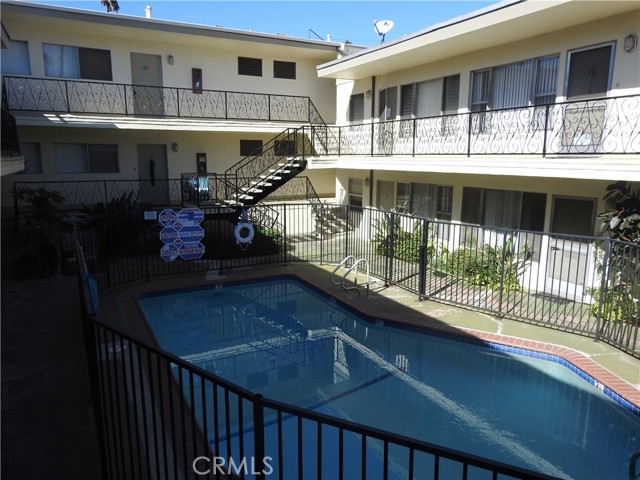 MLS #OC25254479 image #9