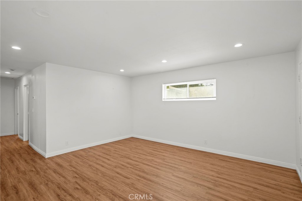 MLS #OC25254490 image #12