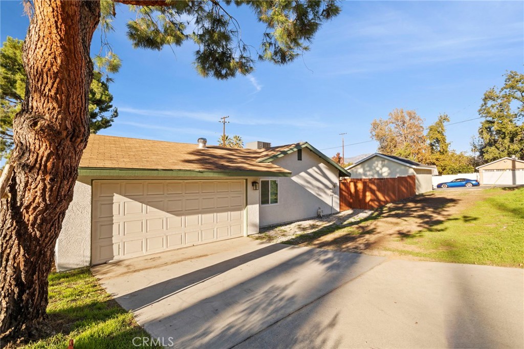 MLS #OC25254490 image #19