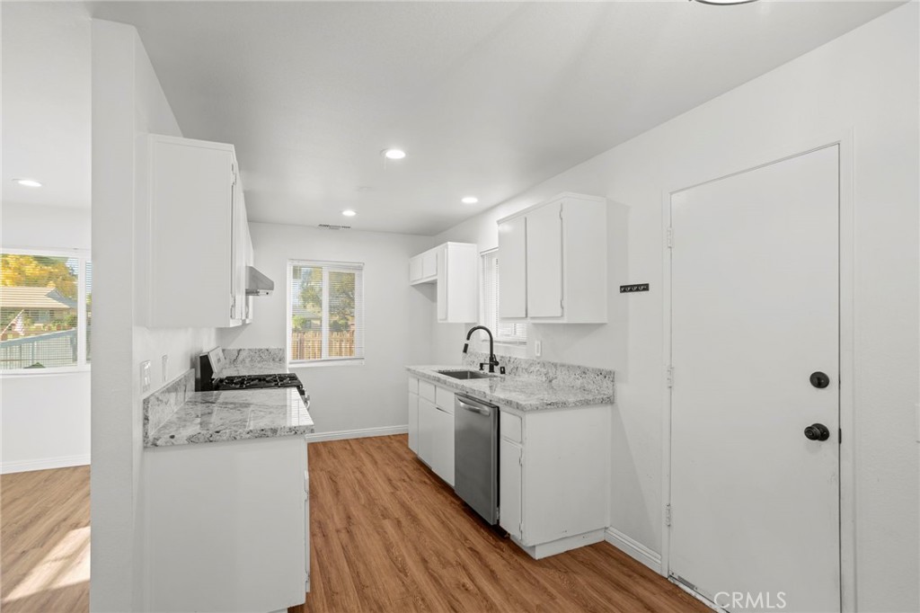 MLS #OC25254490 image #5