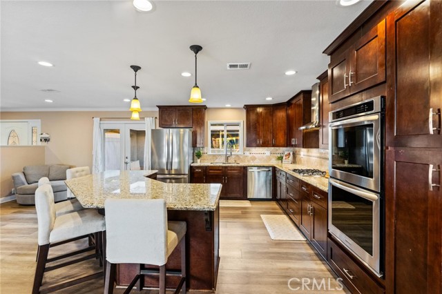 MLS #OC25254515 image #11