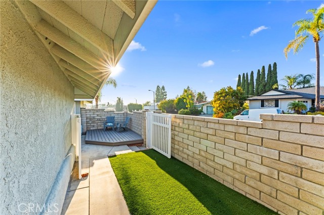 MLS #OC25254515 image #25