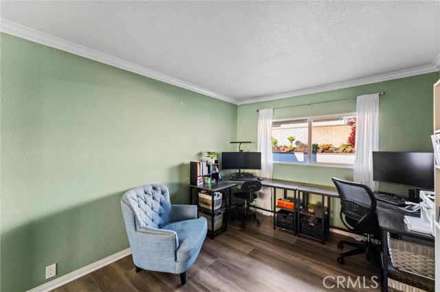 MLS #OC25254515 image #37