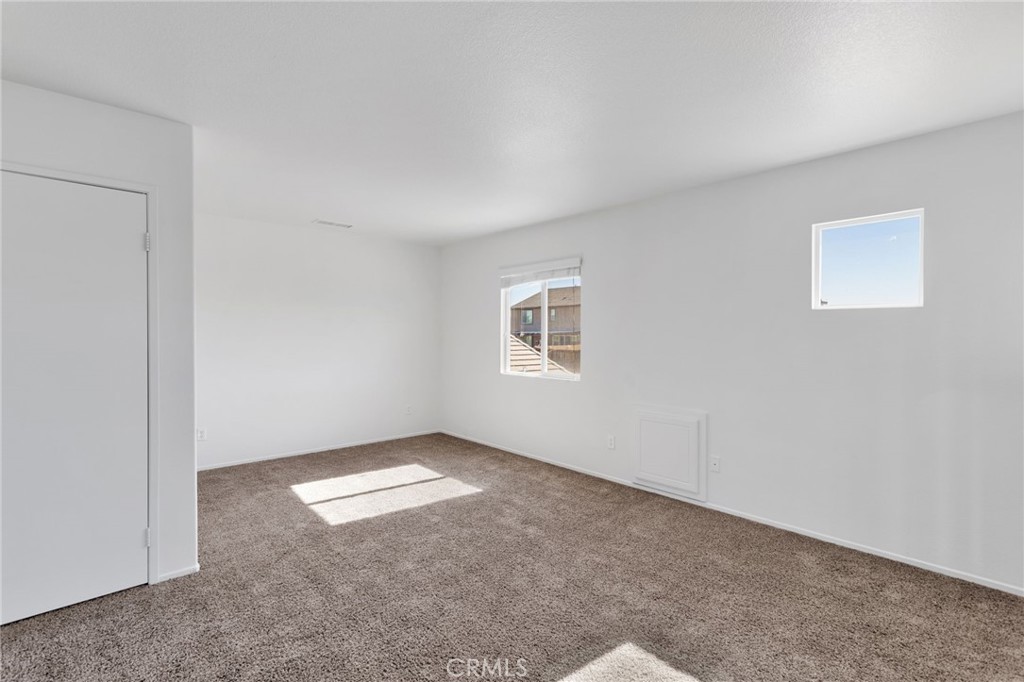 MLS #OC25254605 image #23