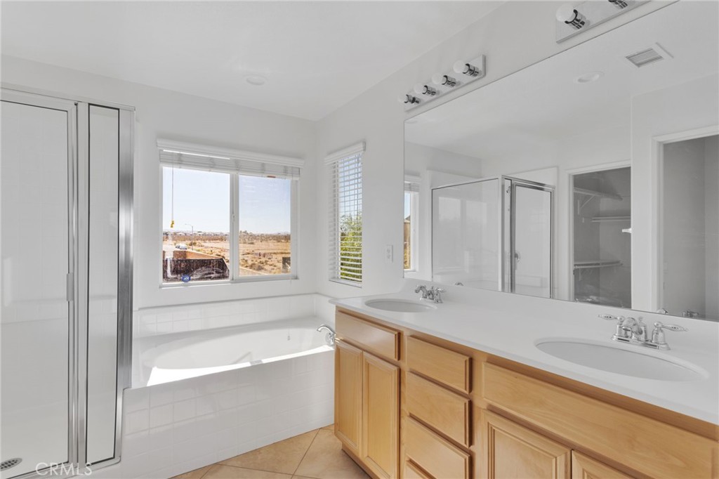 MLS #OC25254605 image #35