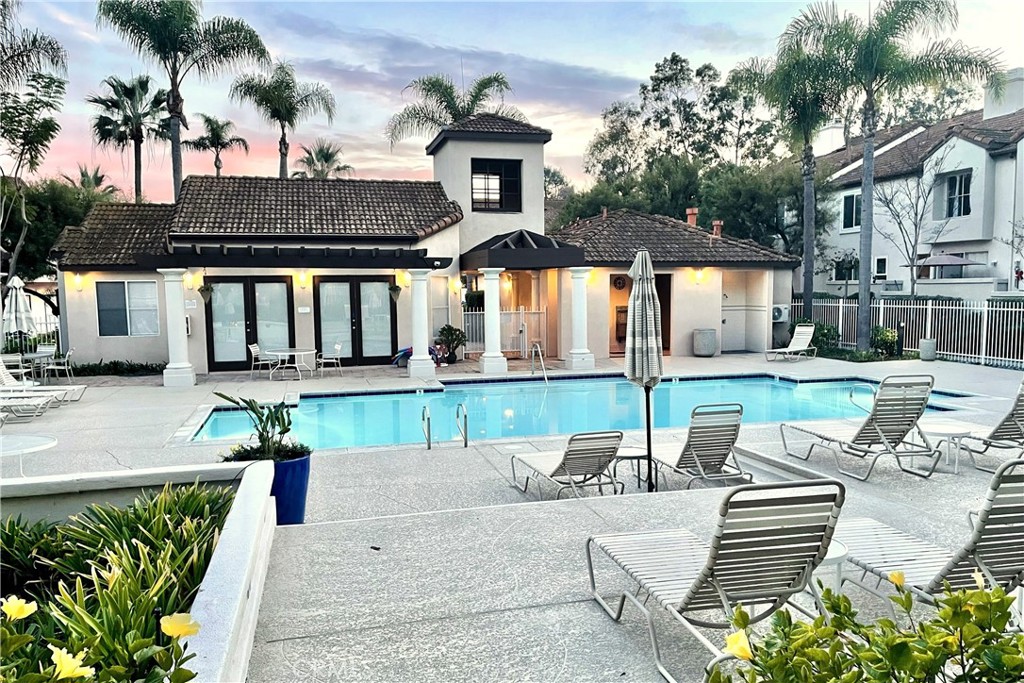 MLS #OC25254672 image #16