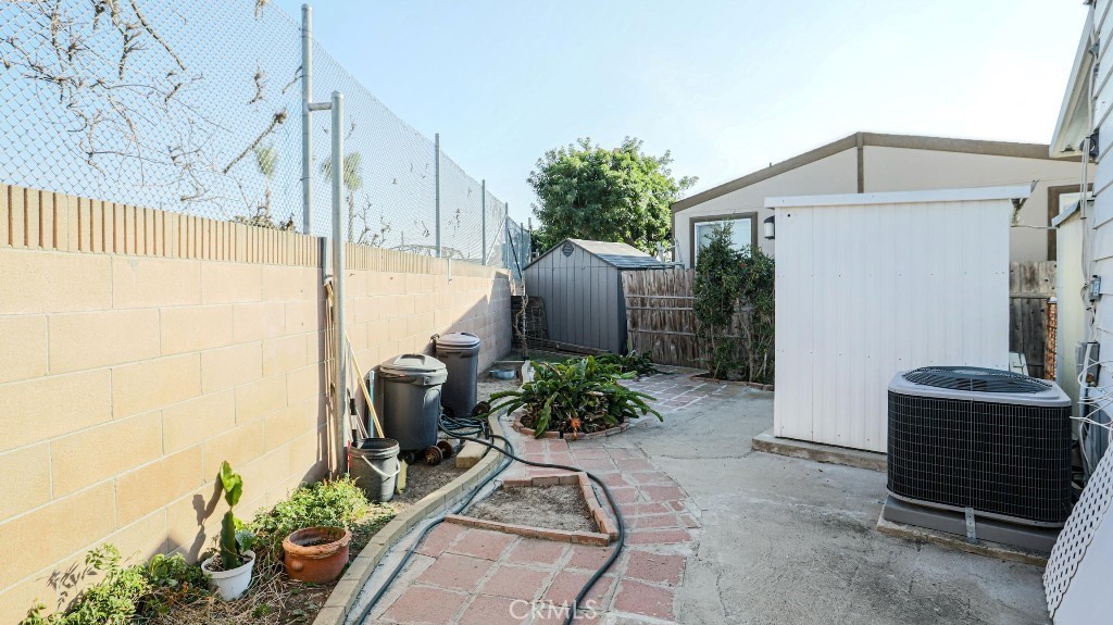 MLS #OC25254675 image #46