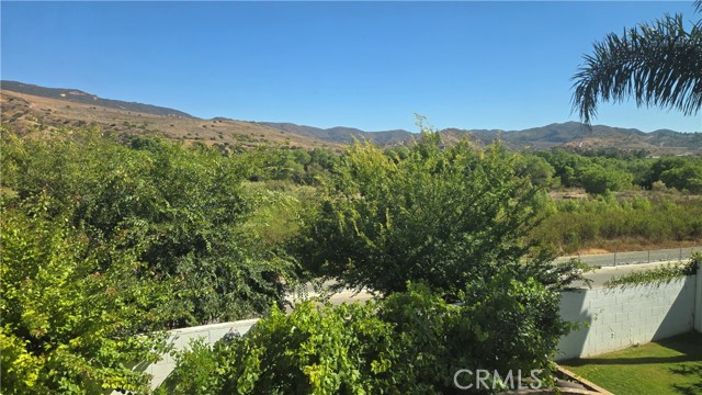 MLS #OC25254722 image #35