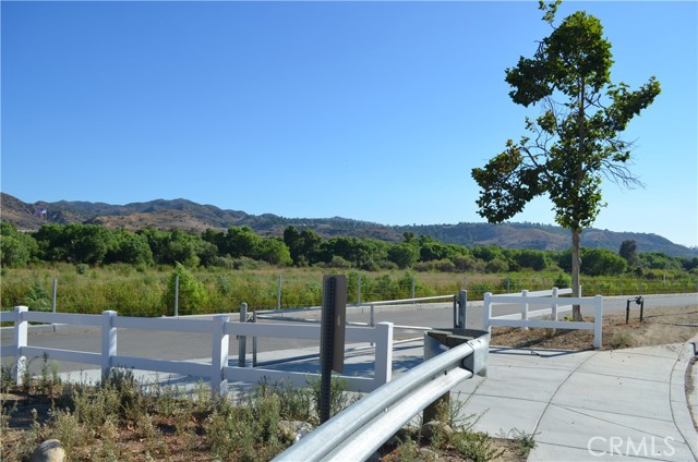 MLS #OC25254722 image #37