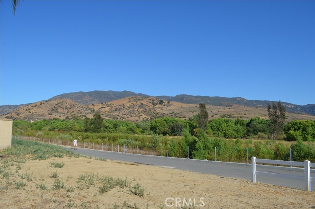 MLS #OC25254722 image #38